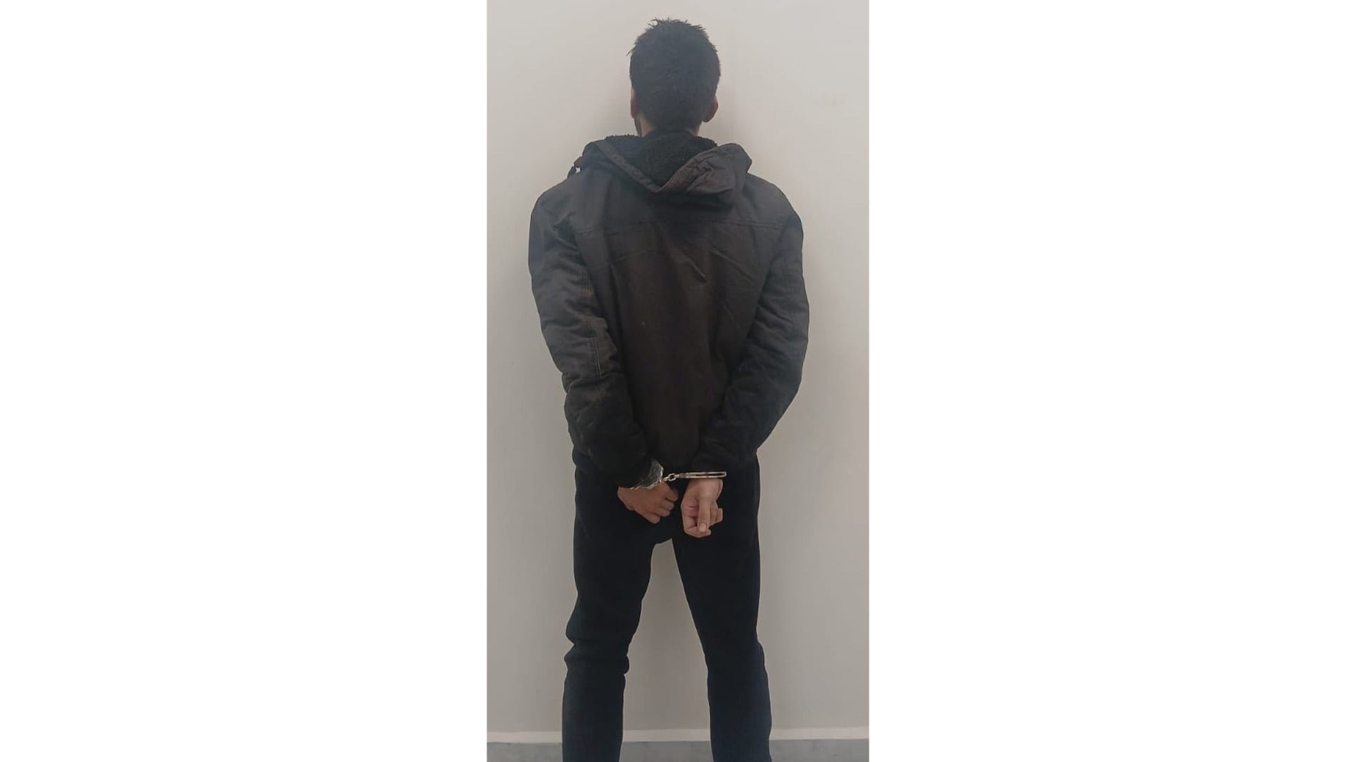 Arrest of a thief caught in the act
